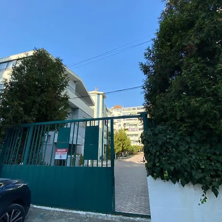 Golem Beach House 3 Floor Apartament Golem (Tirana)